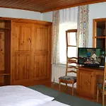Angerhof 3*